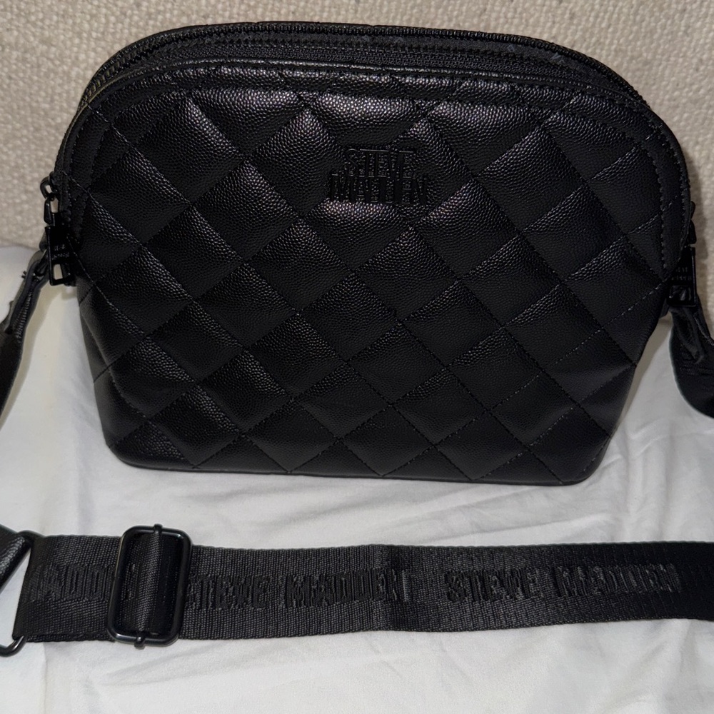 Steve Madden Black Quilted Crossbody Bag